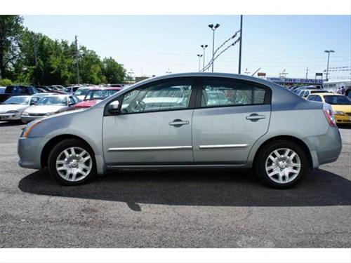 Nissan Sentra 2010 photo 4