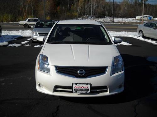 Nissan Sentra 2010 photo 1