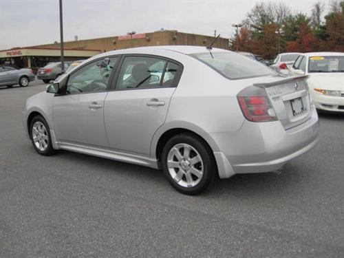 Nissan Sentra 2010 photo 3
