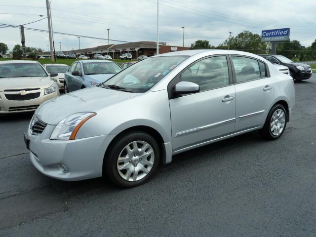 Nissan Sentra 2010 photo 1