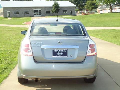 Nissan Sentra 2010 photo 2