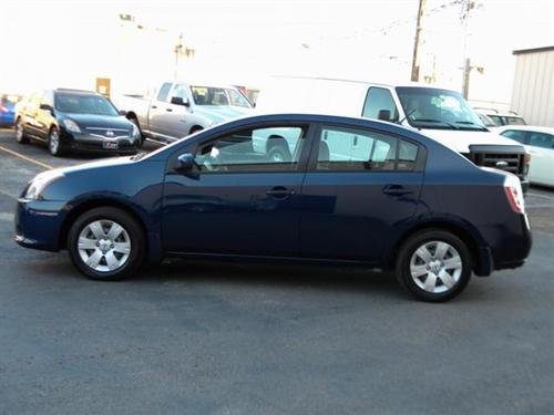 Nissan Sentra 2010 photo 5