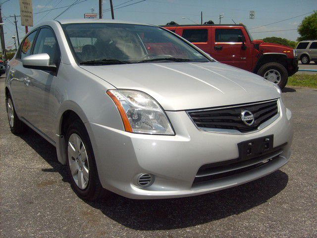 Nissan Sentra 2010 photo 24