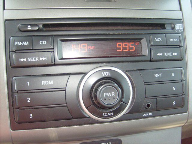 Nissan Sentra 2010 photo 34