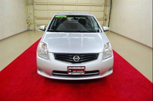 Nissan Sentra 2010 photo 1