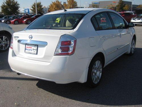 Nissan Sentra 2010 photo 5