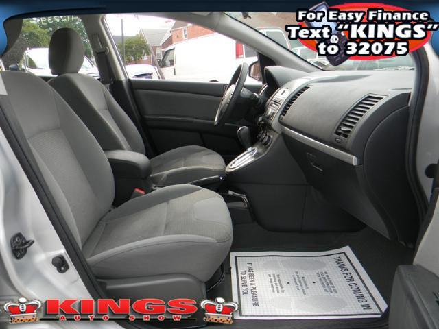 Nissan Sentra 2010 photo 3