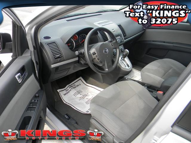 Nissan Sentra 2010 photo 5