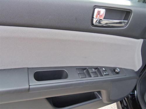 Nissan Sentra 2010 photo 1