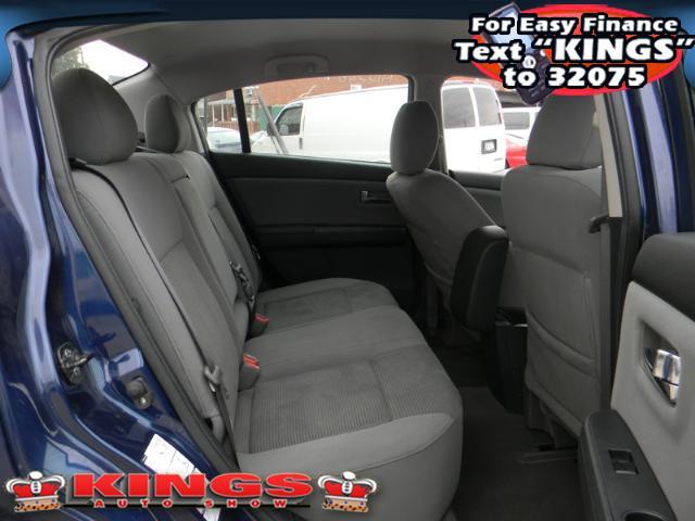 Nissan Sentra 2010 photo 4