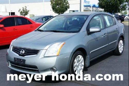 Nissan Sentra 2010 photo 1