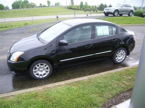 Nissan Sentra 2010 photo 3