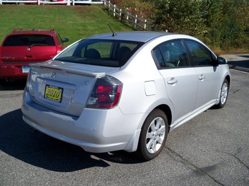 Nissan Sentra 2010 photo 2