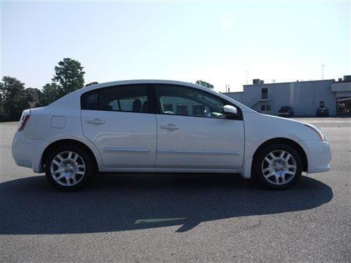 Nissan Sentra 2010 photo 5