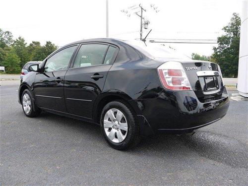 Nissan Sentra 2010 photo 2