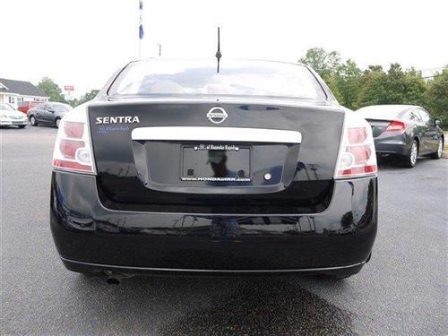 Nissan Sentra 2010 photo 3