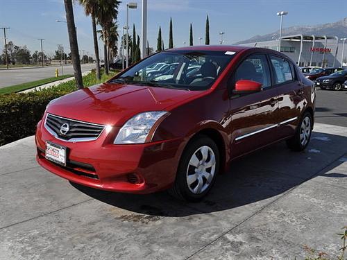 Nissan Sentra 2010 photo 2