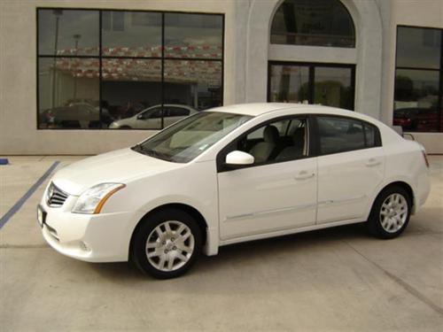 Nissan Sentra 2010 photo 1