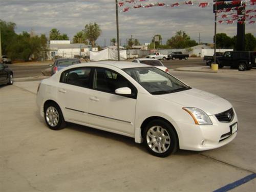 Nissan Sentra 2010 photo 4
