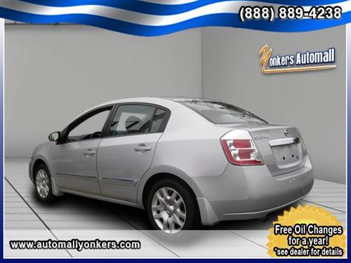 Nissan Sentra 2010 photo 3