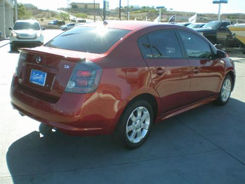 Nissan Sentra 2010 photo 2