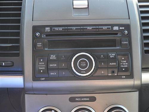 Nissan Sentra 2010 photo 5