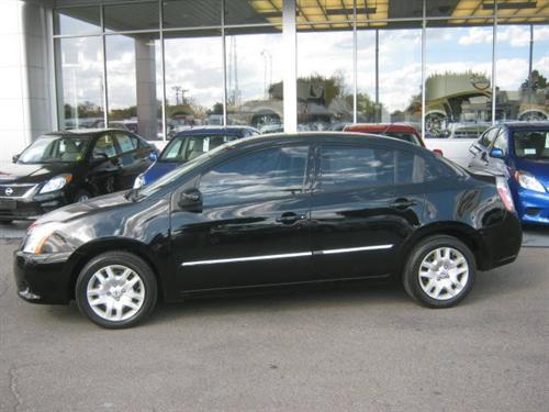 Nissan Sentra 2010 photo 4