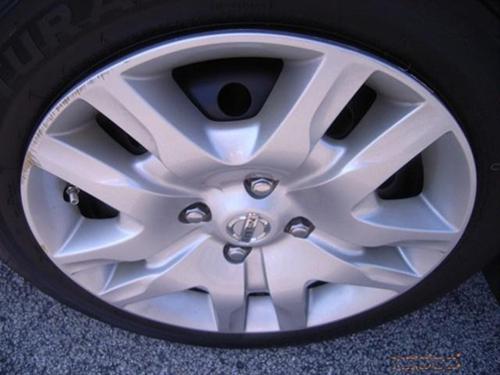Nissan Sentra 2010 photo 3
