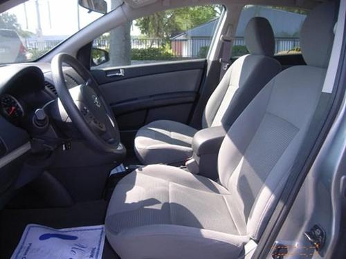 Nissan Sentra 2010 photo 5