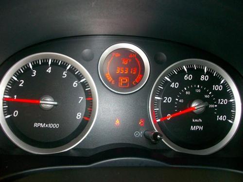 Nissan Sentra 2010 photo 2