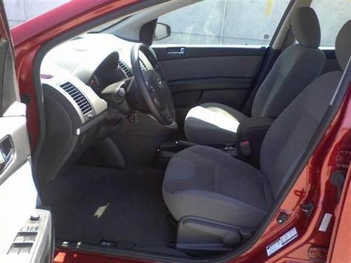 Nissan Sentra 2010 photo 2