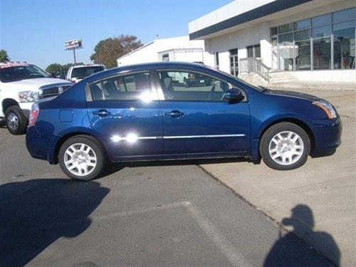 Nissan Sentra 2010 photo 4