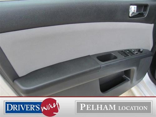 Nissan Sentra 2010 photo 4