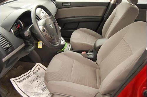 Nissan Sentra 2010 photo 2