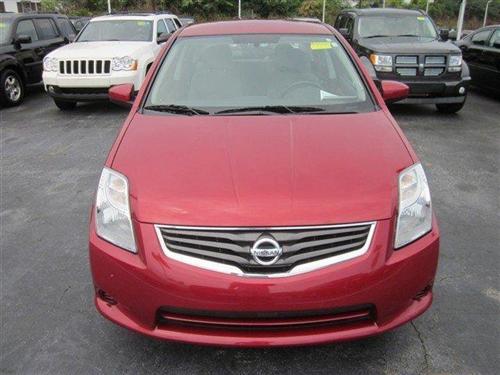 Nissan Sentra 2010 photo 1