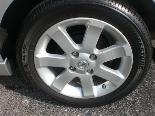 Nissan Sentra 2010 photo 2