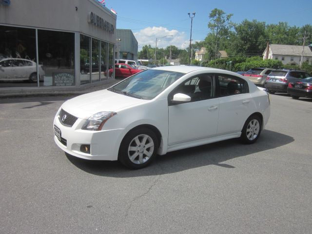 Nissan Sentra 2010 photo 2
