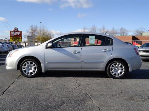 Nissan Sentra 2010 photo 1