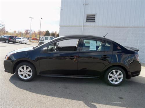 Nissan Sentra 2010 photo 1