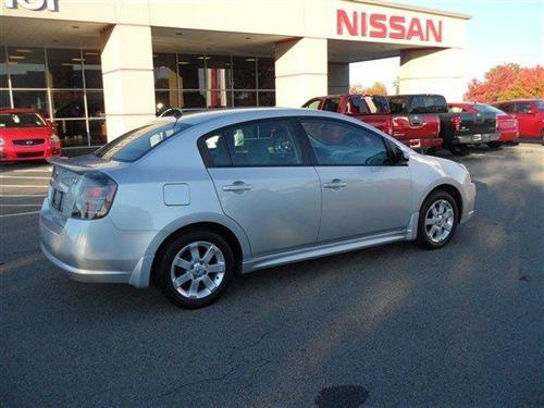 Nissan Sentra 2010 photo 2