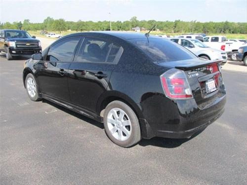 Nissan Sentra 2010 photo 2
