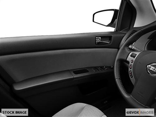 Nissan Sentra 2010 photo 3