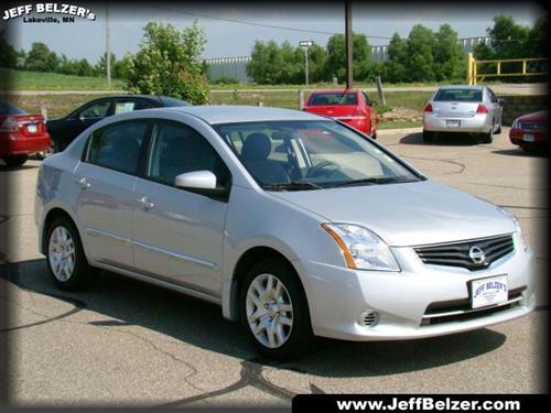 Nissan Sentra 2010 photo 3