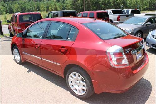 Nissan Sentra 2010 photo 4
