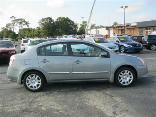 Nissan Sentra 2010 photo 1