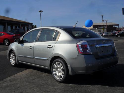 Nissan Sentra 2010 photo 1
