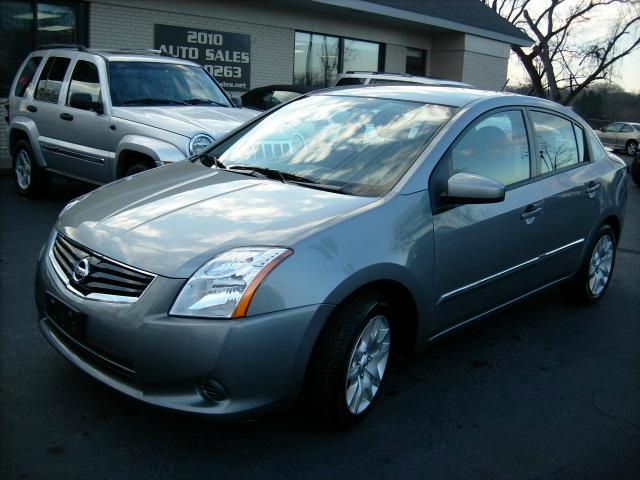 Nissan Sentra SLT Heavy DUTY Sedan