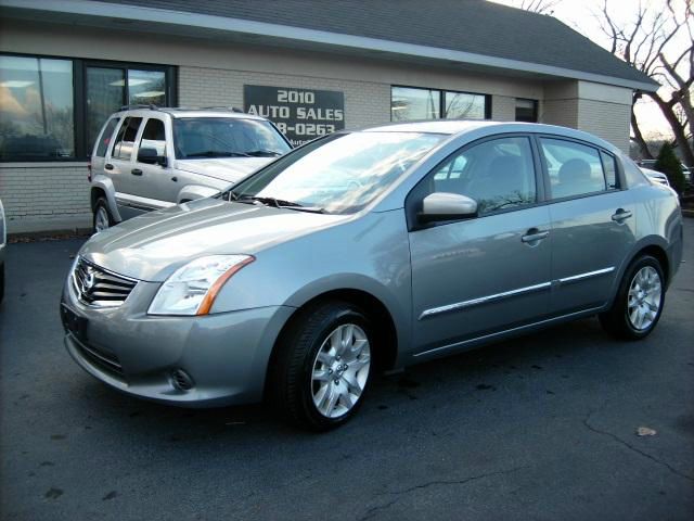 Nissan Sentra 2011 photo 1