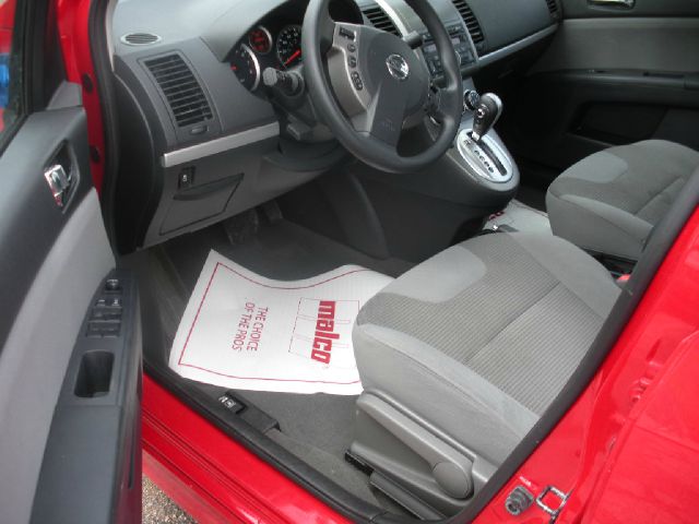 Nissan Sentra 2012 photo 9