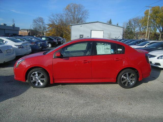 Nissan Sentra SLT Heavy DUTY Sedan